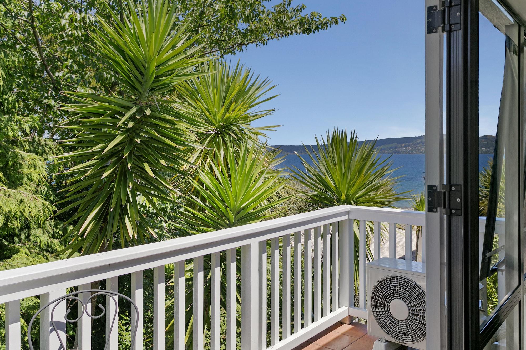 Baycrest Thermal Lodge Taupo Dış mekan fotoğraf