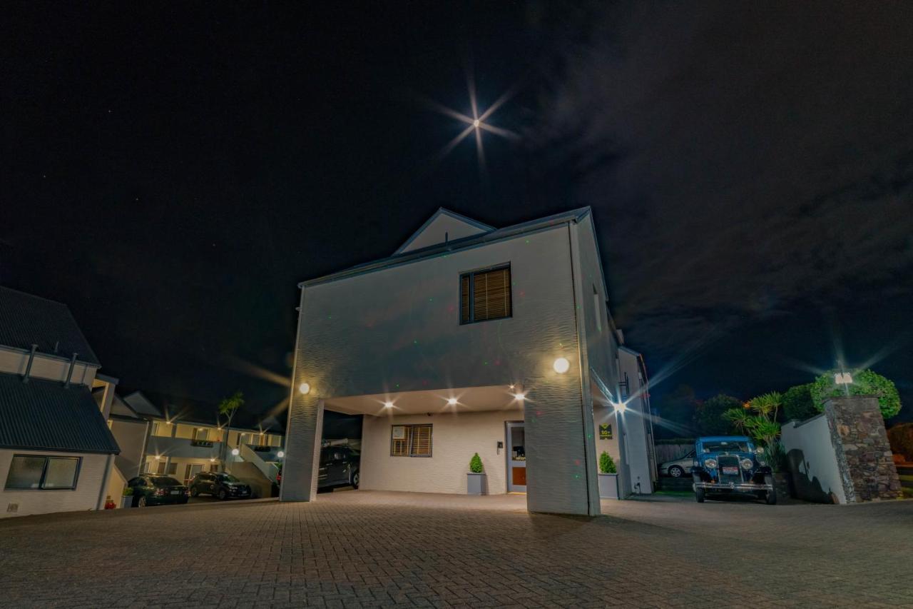 Baycrest Thermal Lodge Taupo Dış mekan fotoğraf